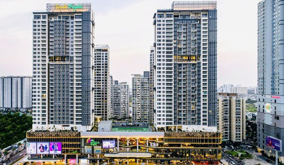 ESTELLA HEIGHTS
